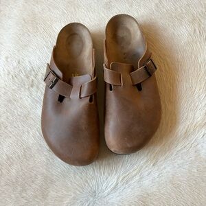 Men’s Boston oiled nubuck leather Birkenstock clog size 13/46  EUC